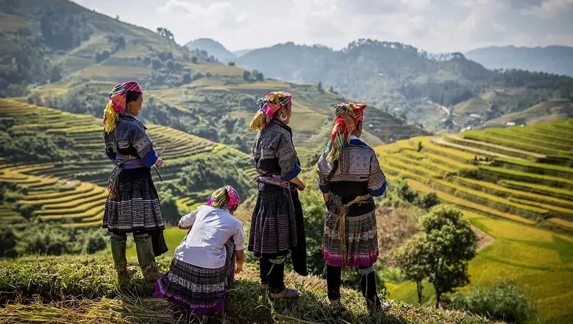 H'mong-and-Thai-communities-mu-cang-chai